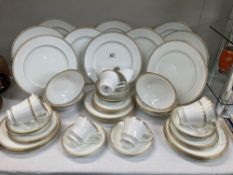 An Aynsley dinner set 50+ pieces