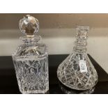 2 Vintage decanters, 1 missing stopper