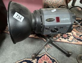 A Bowens Espirit 2, 125 spot lamp