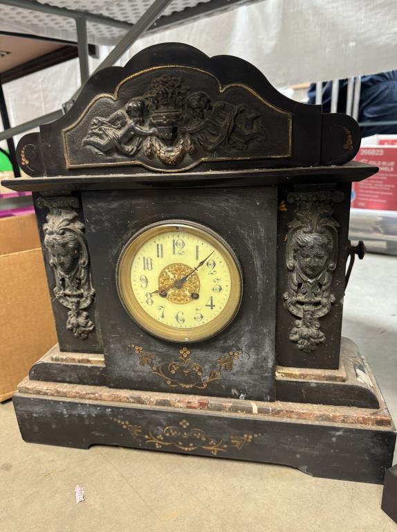 2 Large Victorian / Edwardian black slate mantle clocks - Image 3 of 3