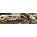 A quantity of cribbage boards, dominoes & playing cards