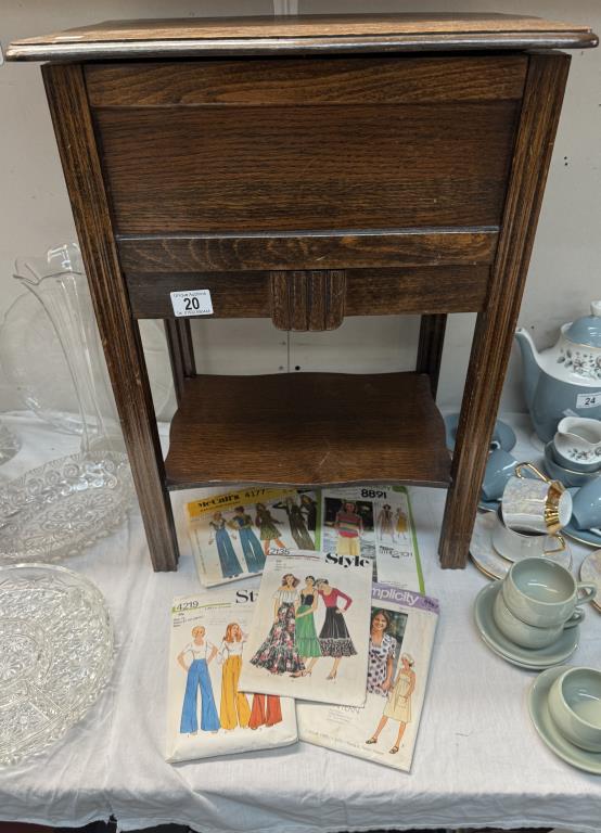 A Vintage oak sewing box with a lift up lid & single drawer & A quantity of dress patterns etc