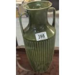An Eastgate Withernsea pottery double handled vase (Pattern 626)