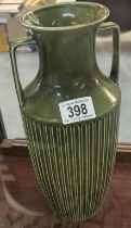 An Eastgate Withernsea pottery double handled vase (Pattern 626)