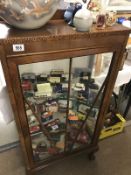 China cabinet with 2 glass shelves