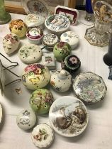 twenty small trinket boxes