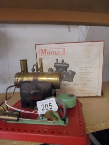 A boxed Mamod Stationary steam engine.