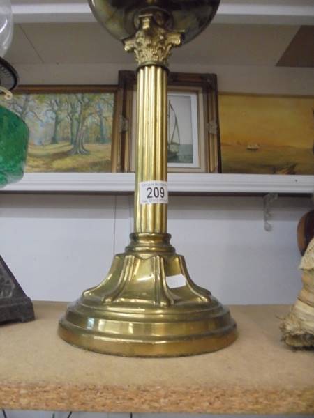 A brass Corinthian column oil lamp with later etched glass shade. COLLECT ONLY. - Image 2 of 3