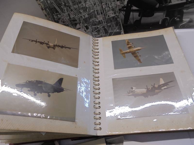 An album of approximately 140 aircraft photographs and a quantity of loose photographs. - Image 11 of 11