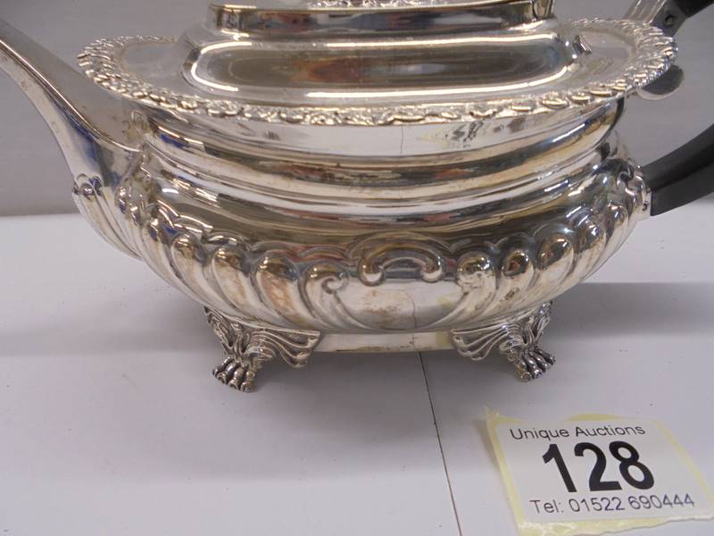A hall marked silver teapot, total weight 18 ounces. - Image 2 of 4