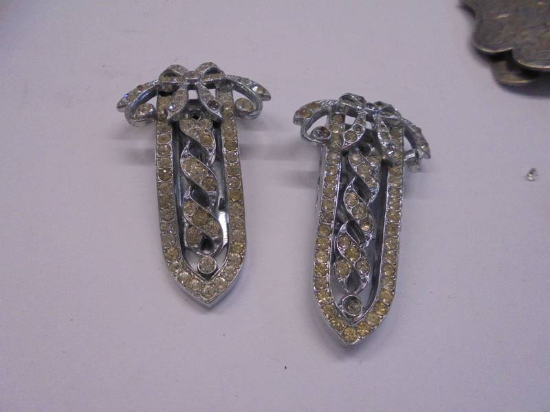 A quantity of paste clips and brooches, art deco in white metal, one stamped 'Kutiklip, ten in total - Image 3 of 6