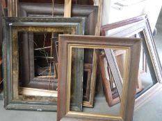 A good lot of old picture frames in various sizes, COLLECT ONLY.