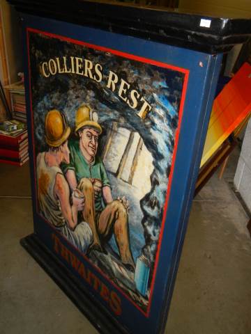 A 1980'S double sided hand painted & signed Thwaites Brewery pictorial pub sign 'Collier's Rest' - Image 3 of 3