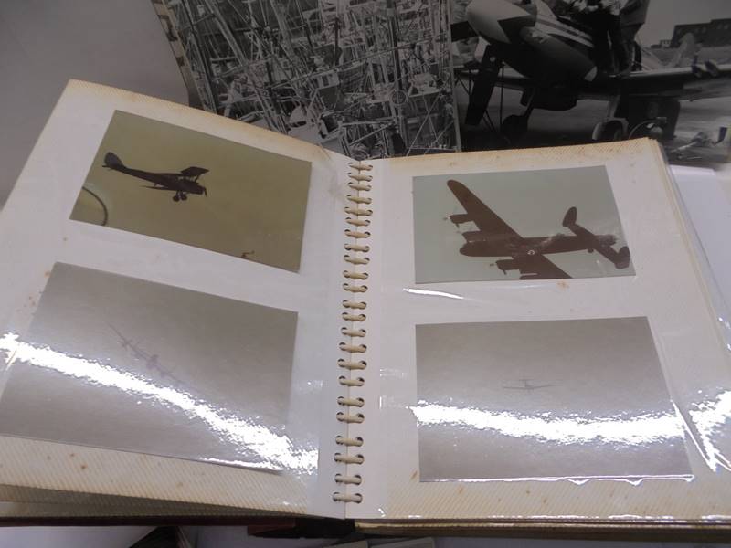 An album of approximately 140 aircraft photographs and a quantity of loose photographs. - Image 5 of 11