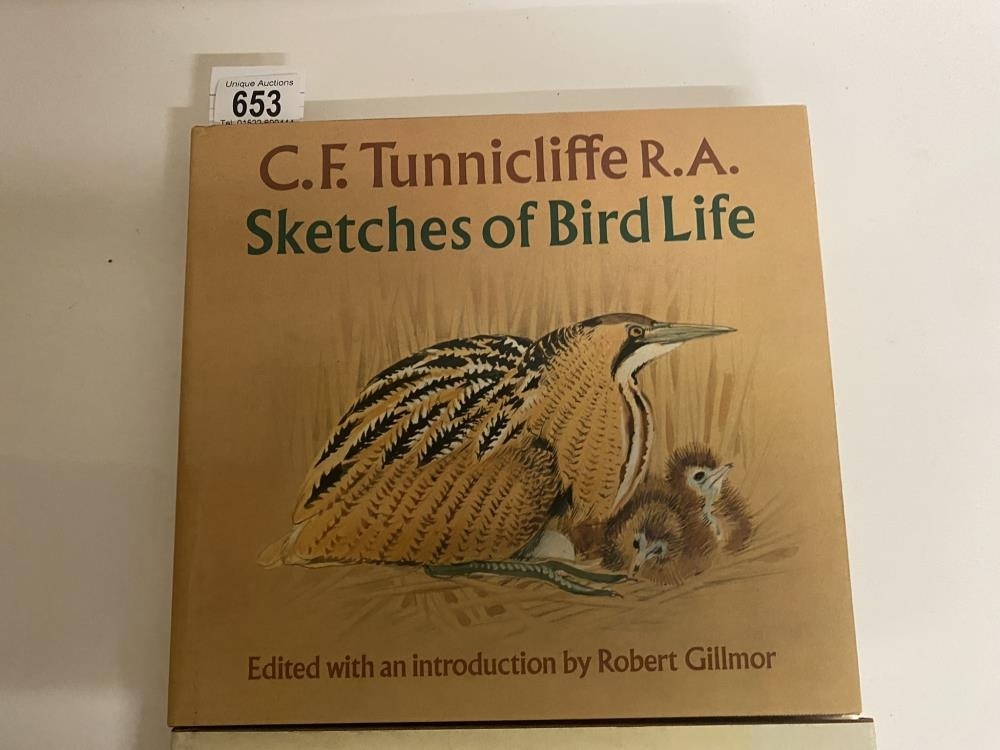 Tunicliffe Sketches of Bird life with dj 1981 and A Sketchbook of Birds with dj 1979 - Image 2 of 3