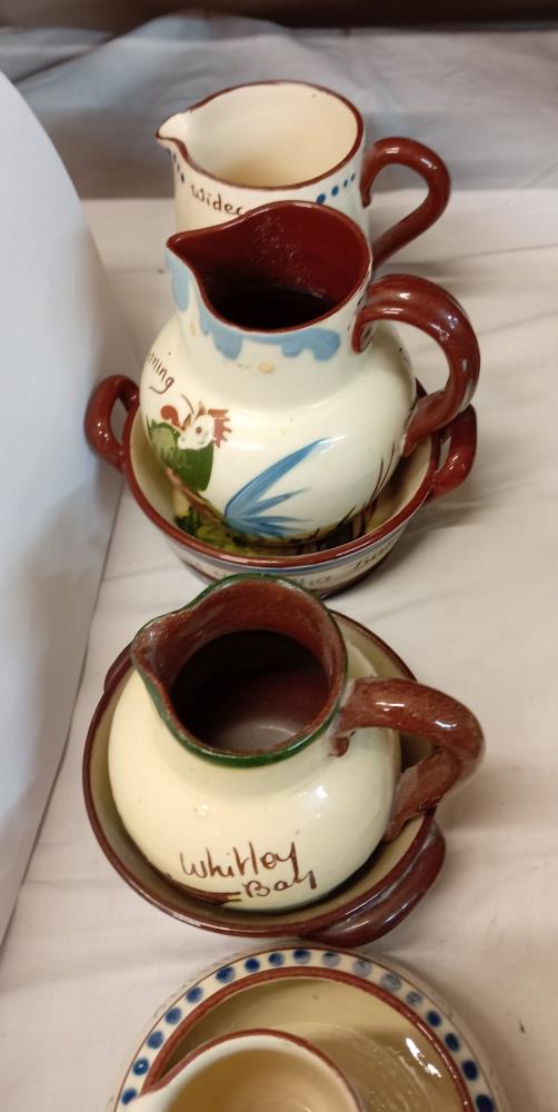 A selection of Torquay pottery small jugs & dishes - Image 2 of 4