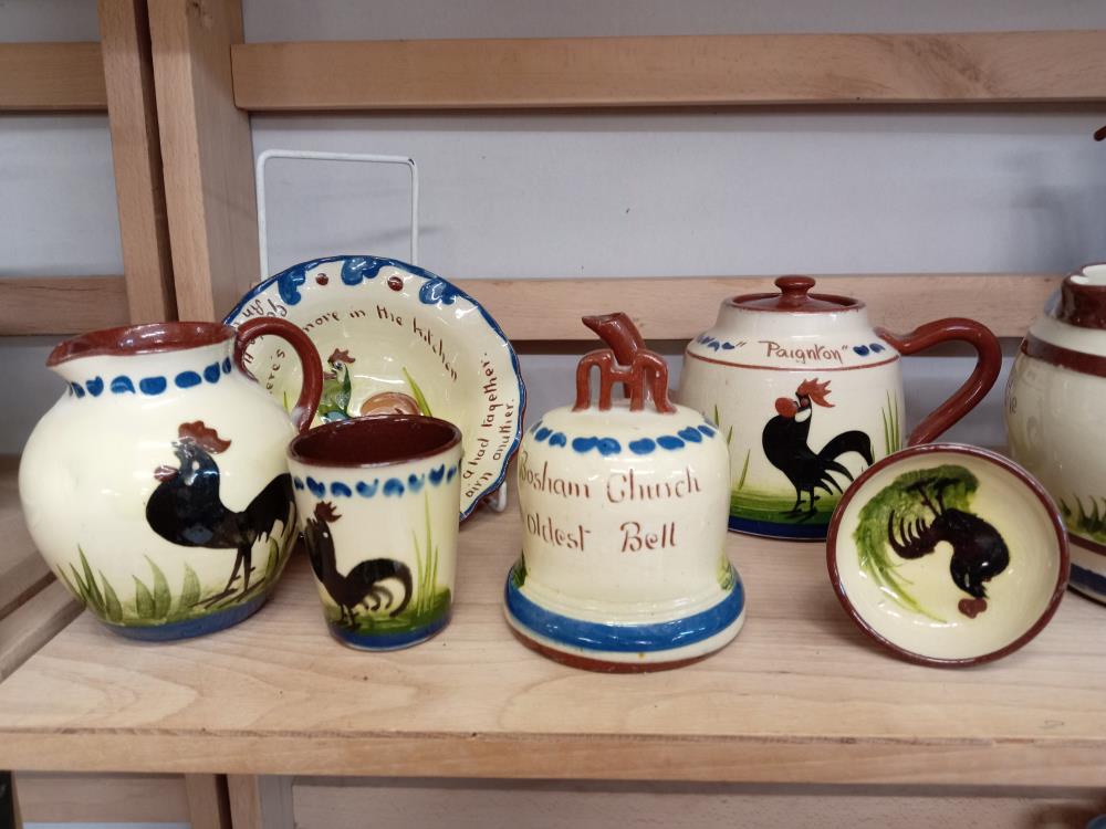 A good selection of chicken decorated pottery, 2 shelves - Image 2 of 5