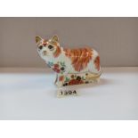 A Royal Crown Derby cat with gold stopper