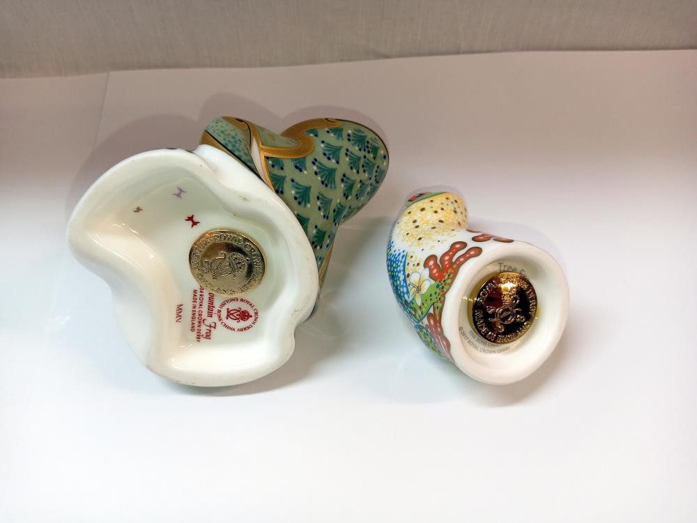 2 Royal Crown Derby frog paperweights with gold stoppers - Image 2 of 2