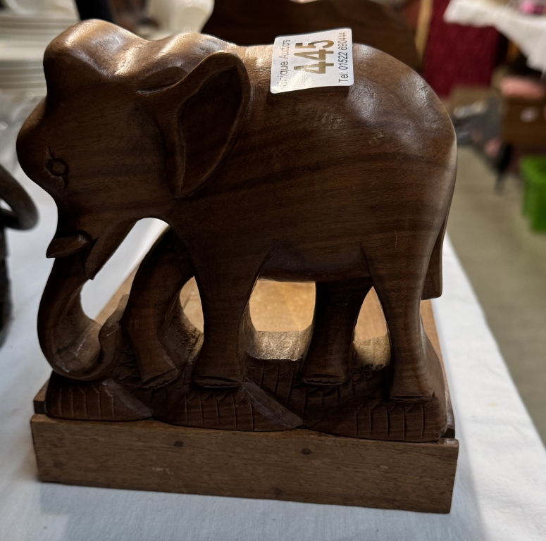 Heavy carved teak sliding elephant book ends - Image 2 of 2