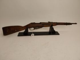 19th C. single percussion capped rifle. {102 cm }