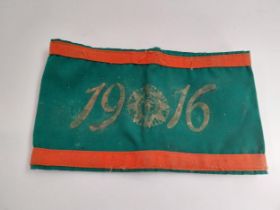 Commemorative 1916 Oglaigh na h Eireann armband {19 cm H x 11 cm Dia.}