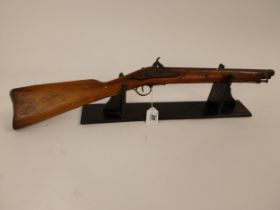 19th C. short barrel percussion capped rifle. {80 cm L}.