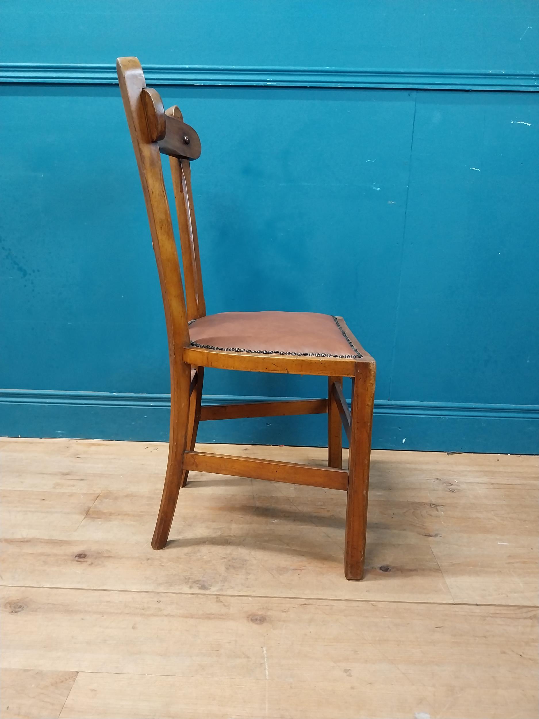 1930s oak side chair with leather upholstered seat {90 cm H x 44 cm W x 40 cm D}. - Image 4 of 6