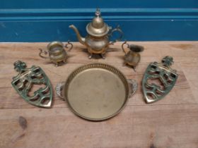 Collection of brass including two trivets.