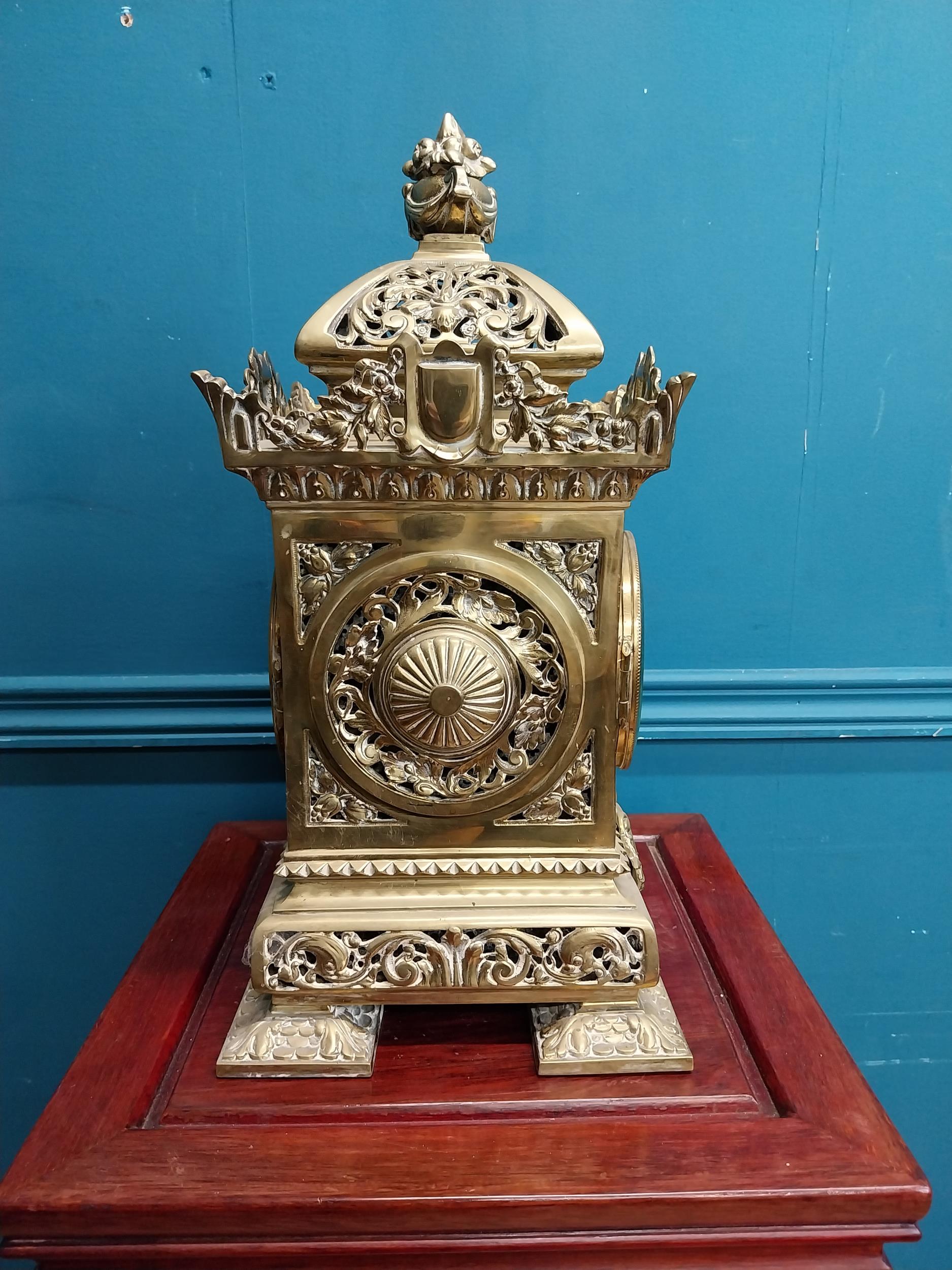 Decorative brass mantle clock in the Victorian style {39 cm H x 19 cm W x 19 cm D}. - Image 8 of 9
