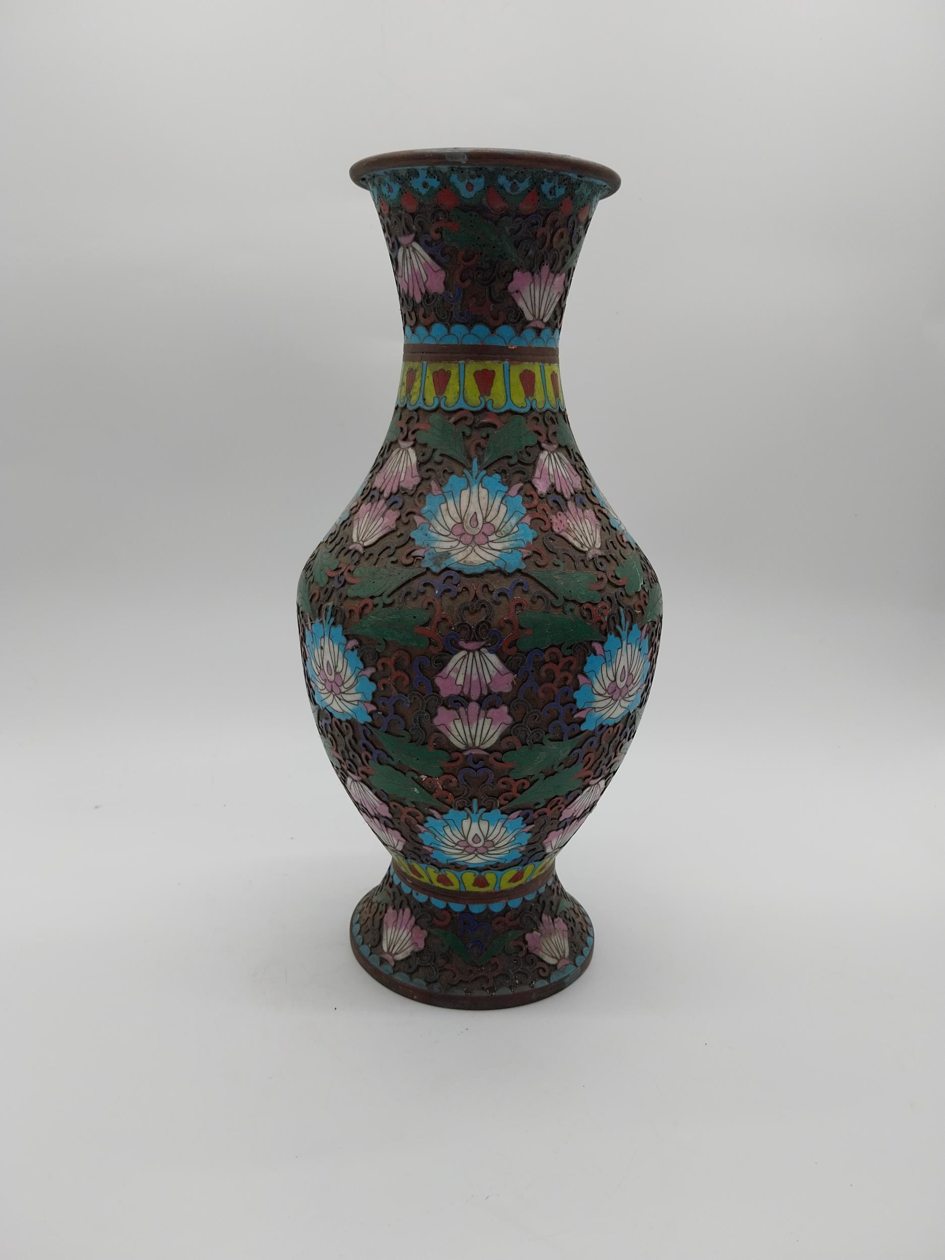 Oriental cloisonne vase .{37 cm H x 13 cm Dia.}.