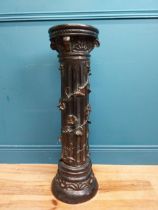 Decorative resin jardiniere stand with reeded column. {86 cm H x 24 cm Dia.}.