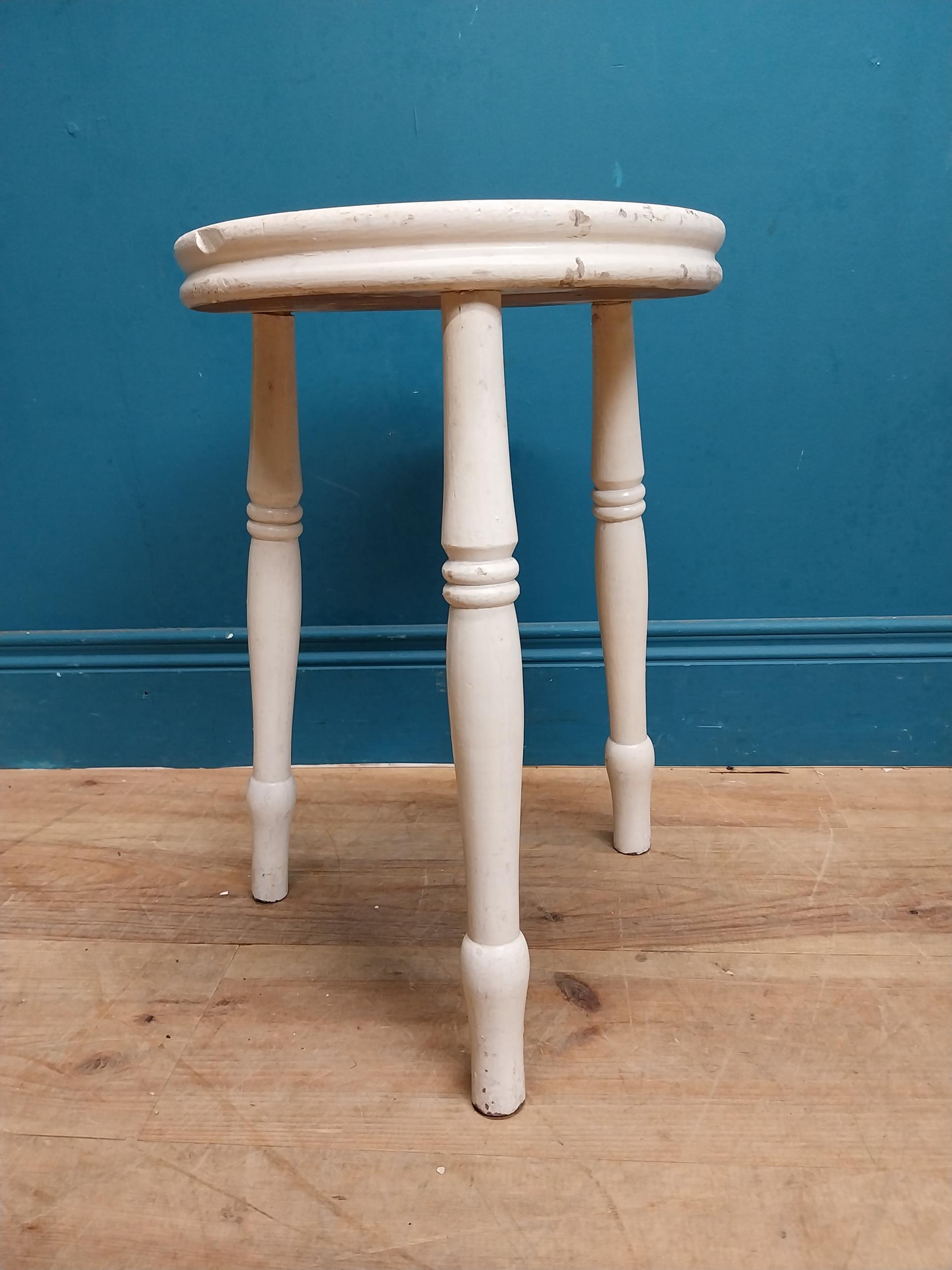 1940's painted pine stool on three turned legs. {46 cm H x 33 cm Dia.}. - Image 6 of 6