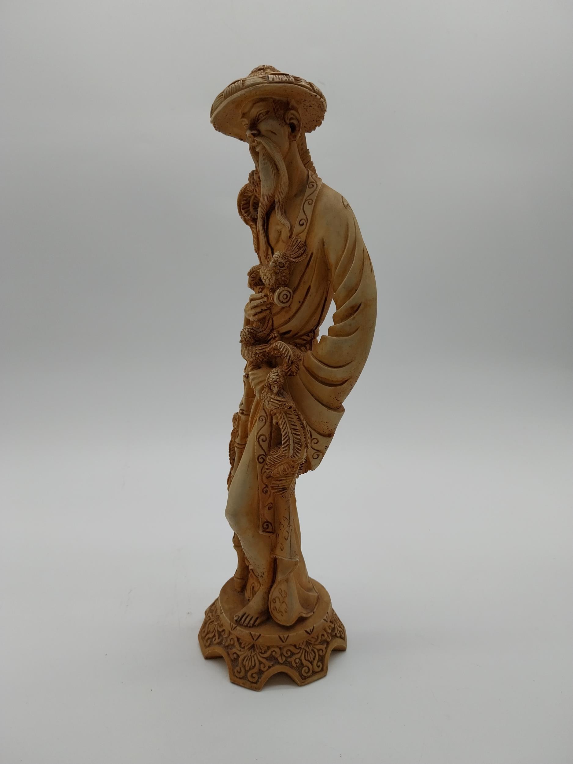 Resin oriental figure of a Man. {37 cm H x 12 cm W x 11 cm D}. - Image 2 of 5