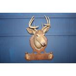 Stags head coat and hat rack {H 67cm x W 20cm x D 60cm}.