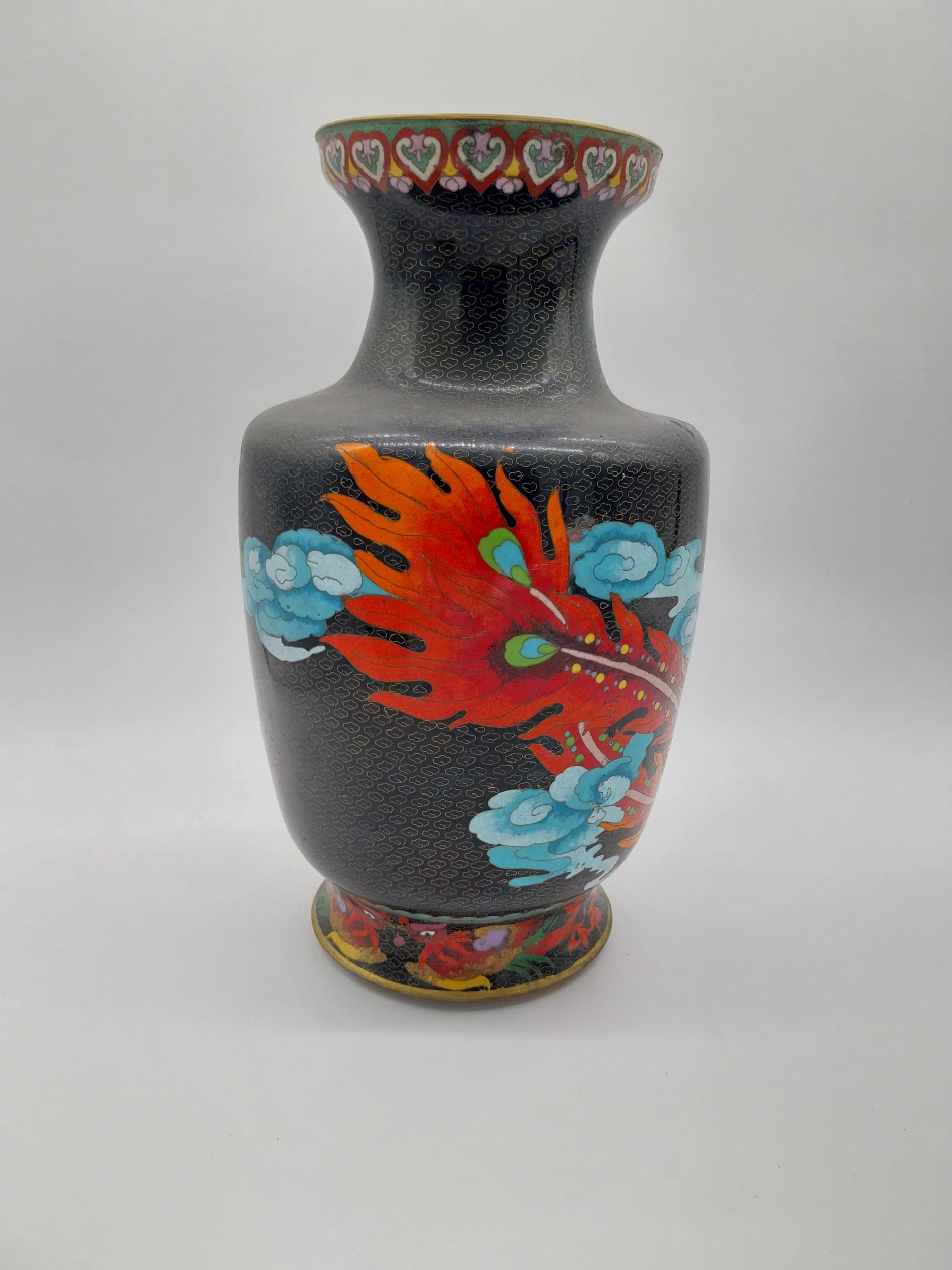 Decorative cloisonne vase decorated with cockerels. {39 cm H x 22 cm Dia.}. - Image 9 of 9