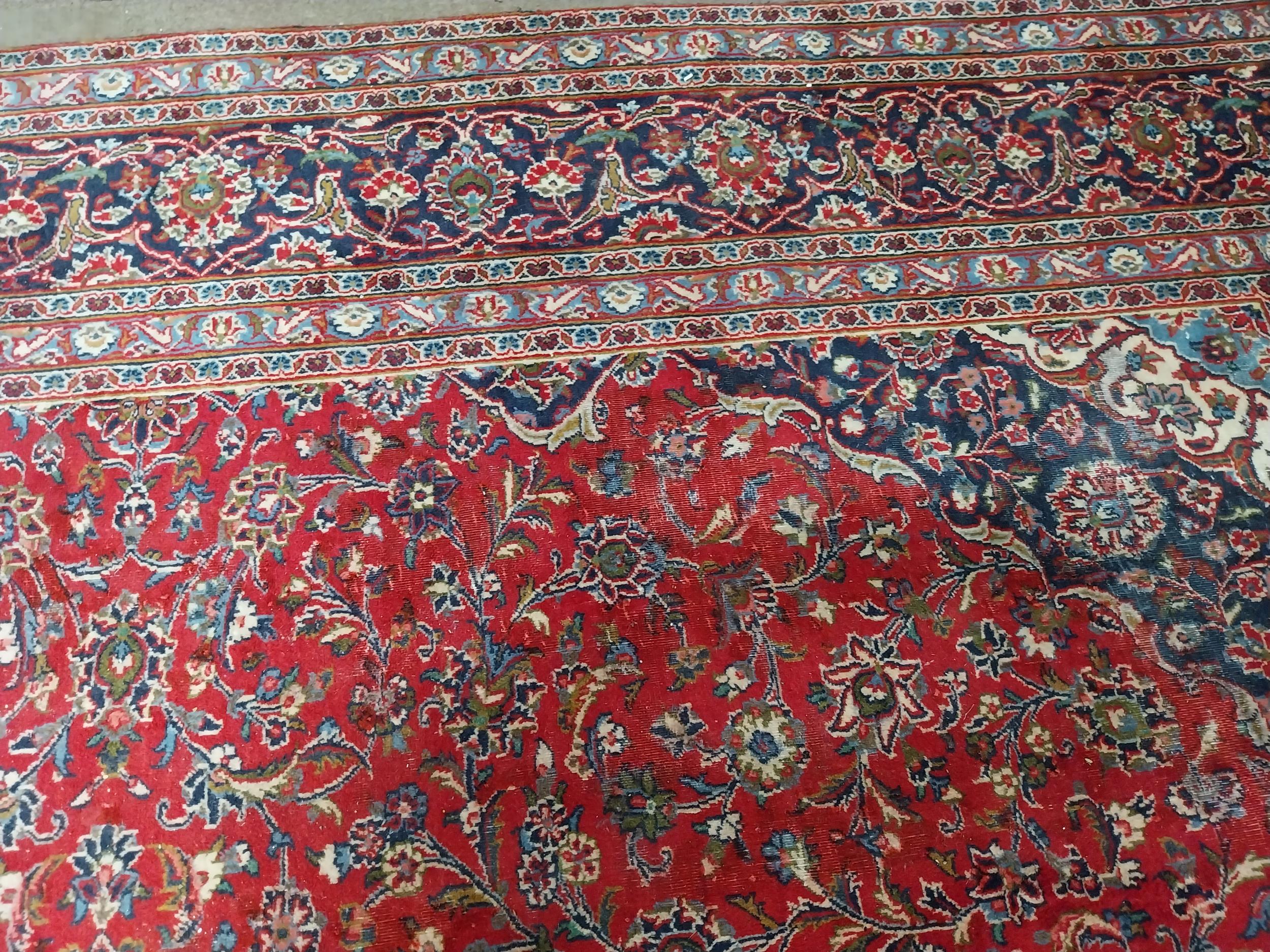 Good quality Persian carpet square. {380 cm L x 280 cm W}. - Image 4 of 6