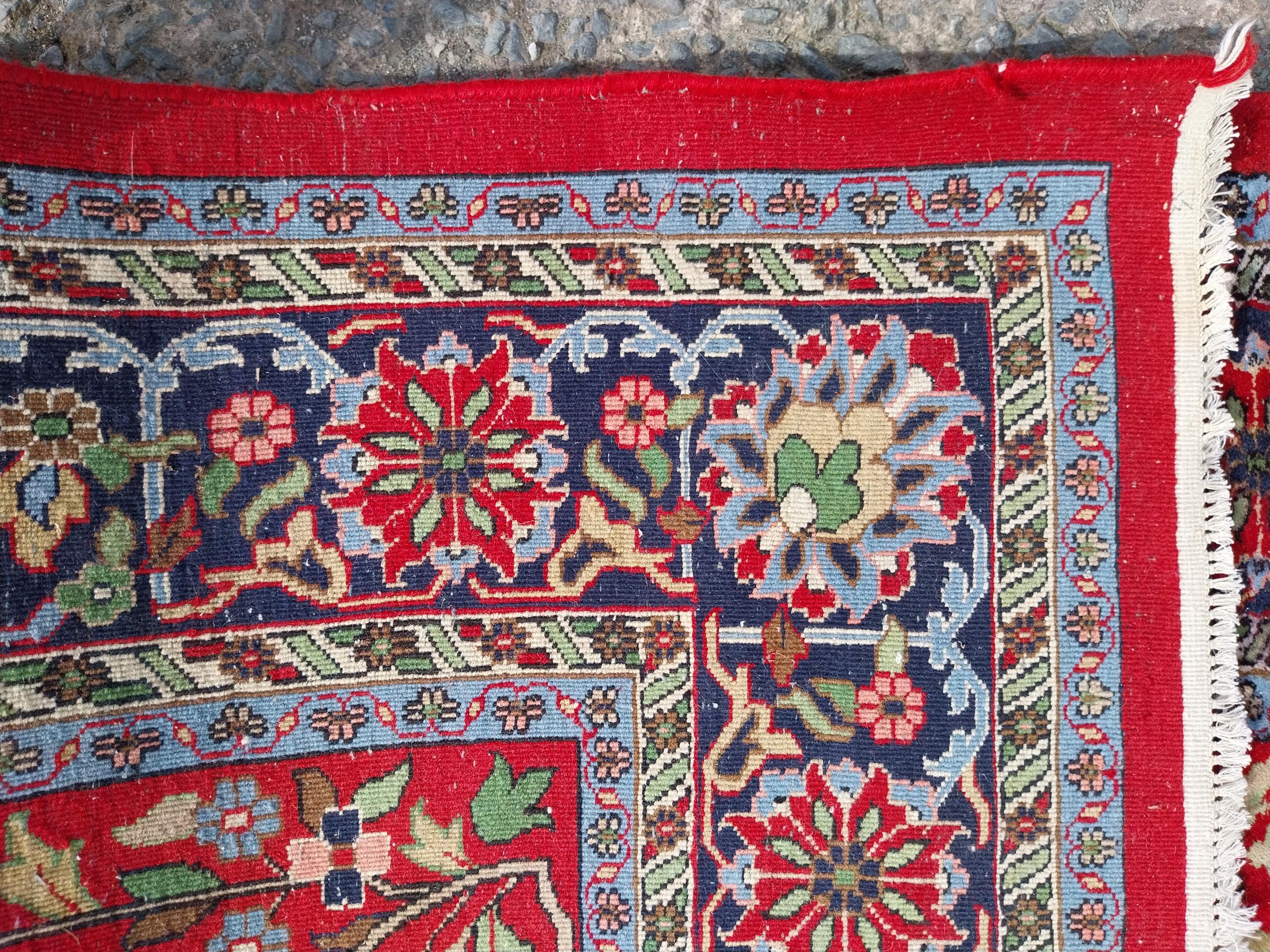 Good quality Persian carpet square {340 cm L x 240 cm W}. - Image 5 of 5