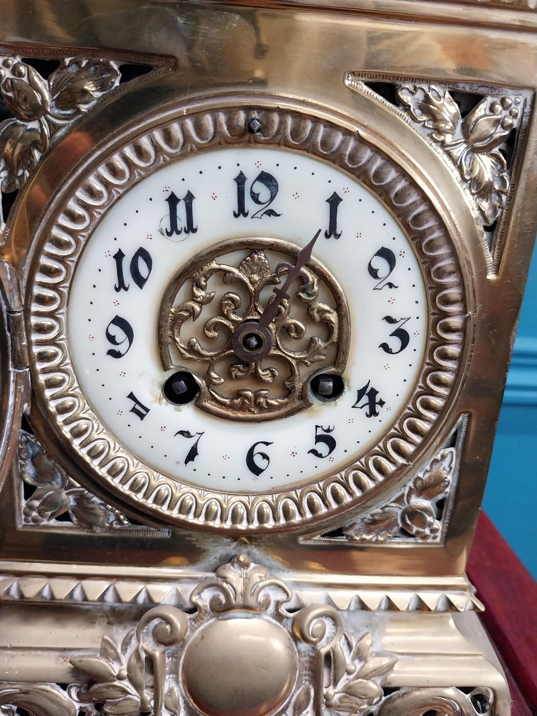 Decorative brass mantle clock in the Victorian style {39 cm H x 19 cm W x 19 cm D}. - Image 4 of 9