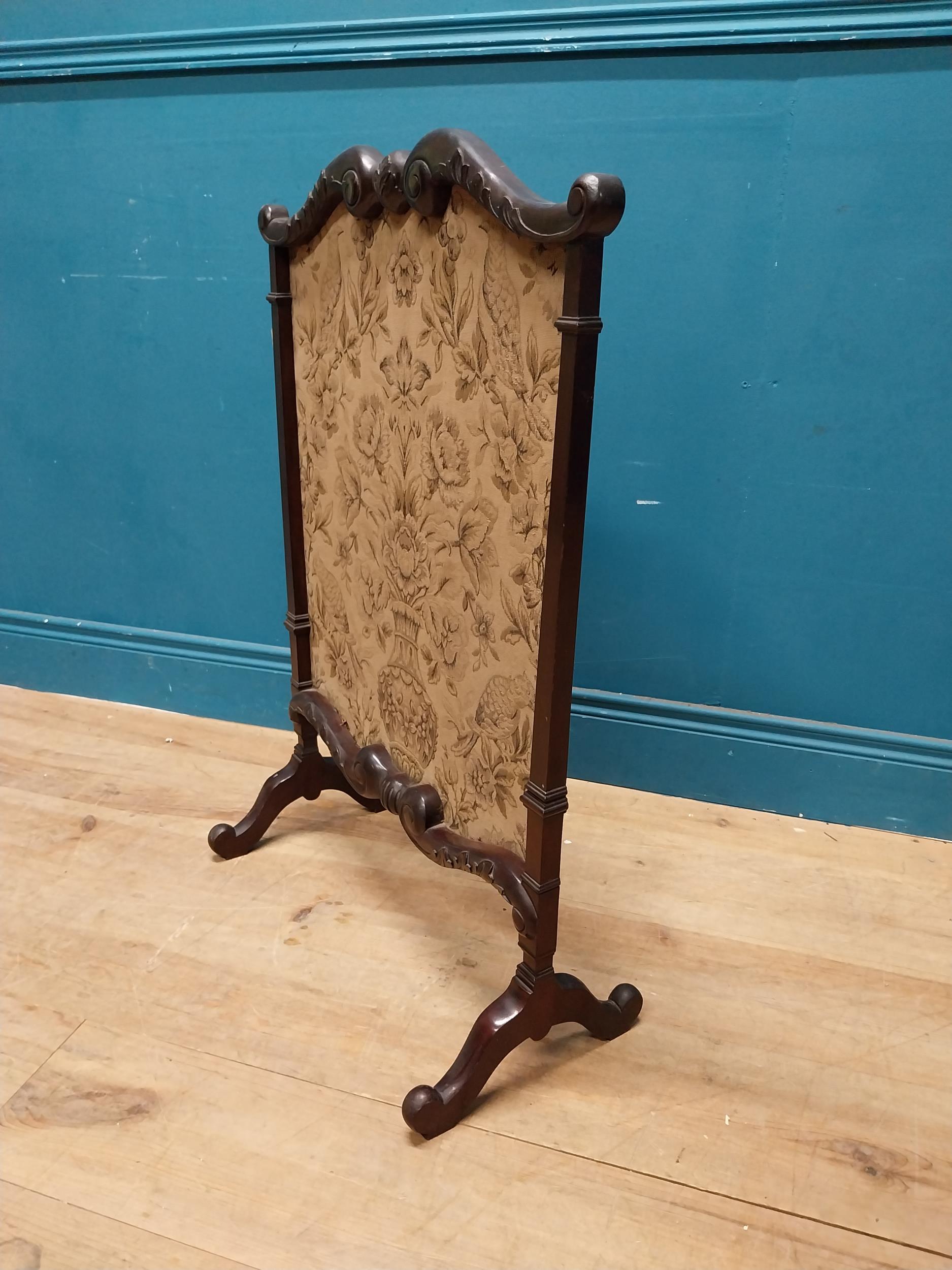 Edwardian mahogany fire screen {82 cm H x 55 cm W x 30 cm D}. - Image 3 of 5