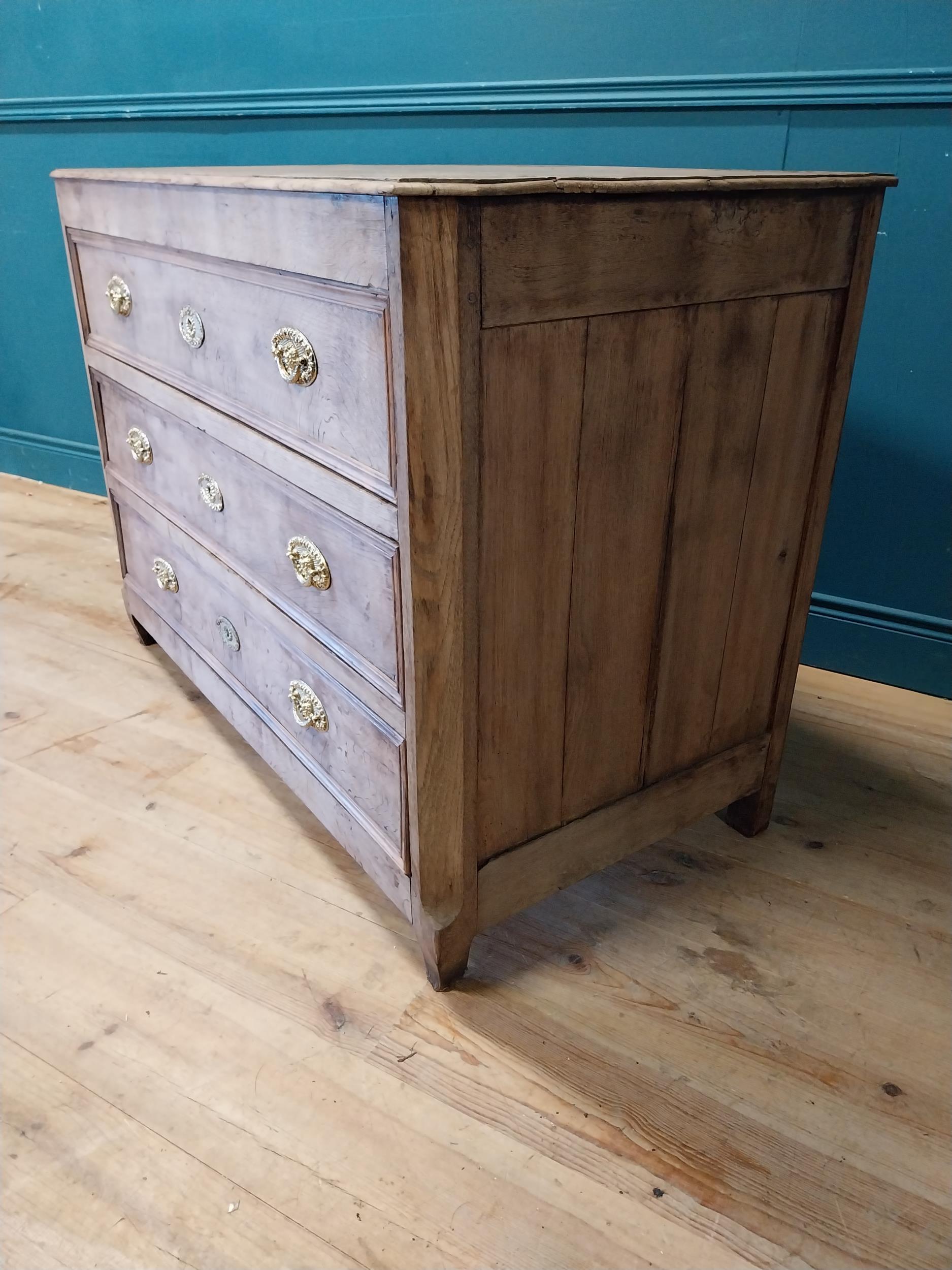 19th C. French bleached oak chest of drawers with three long drawers {86 cm H x 102 cm W x 60 cm - Image 5 of 8