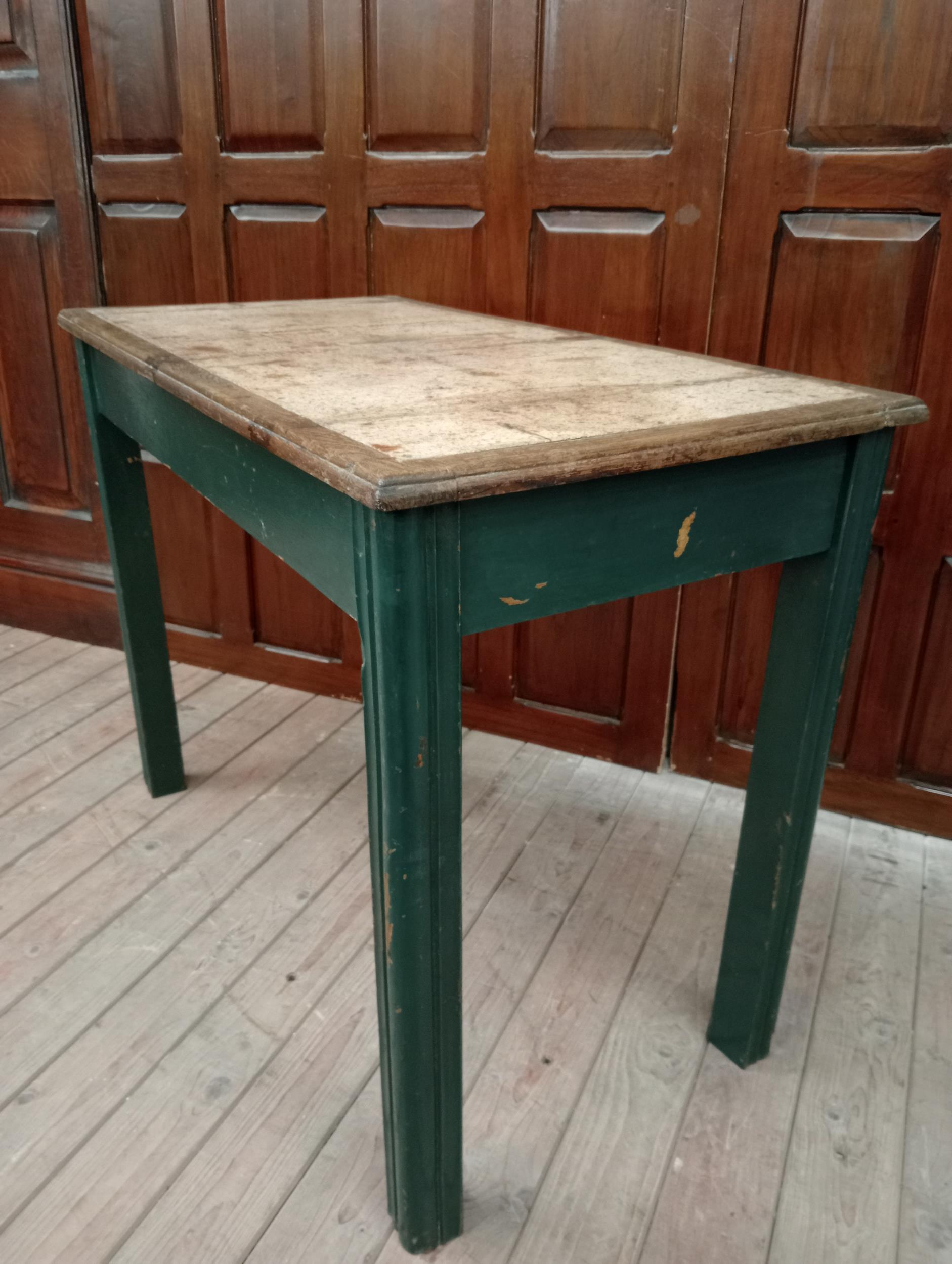 Painted pine side table with Formica top {H 78cm x W 102cm x D 53cm }. - Image 2 of 3