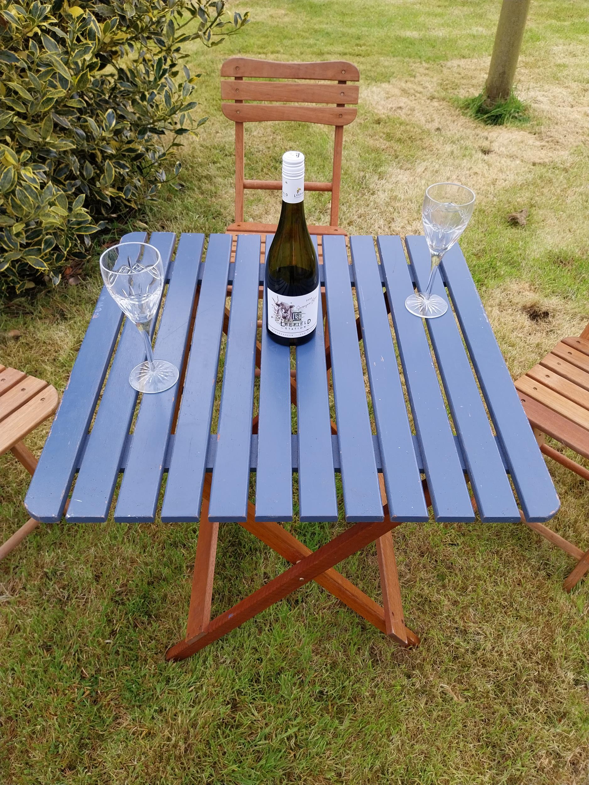 Good quality teak folding garden table with three matching garden chairs {Tbl. 71 cm H x 68 cm W x - Image 4 of 9