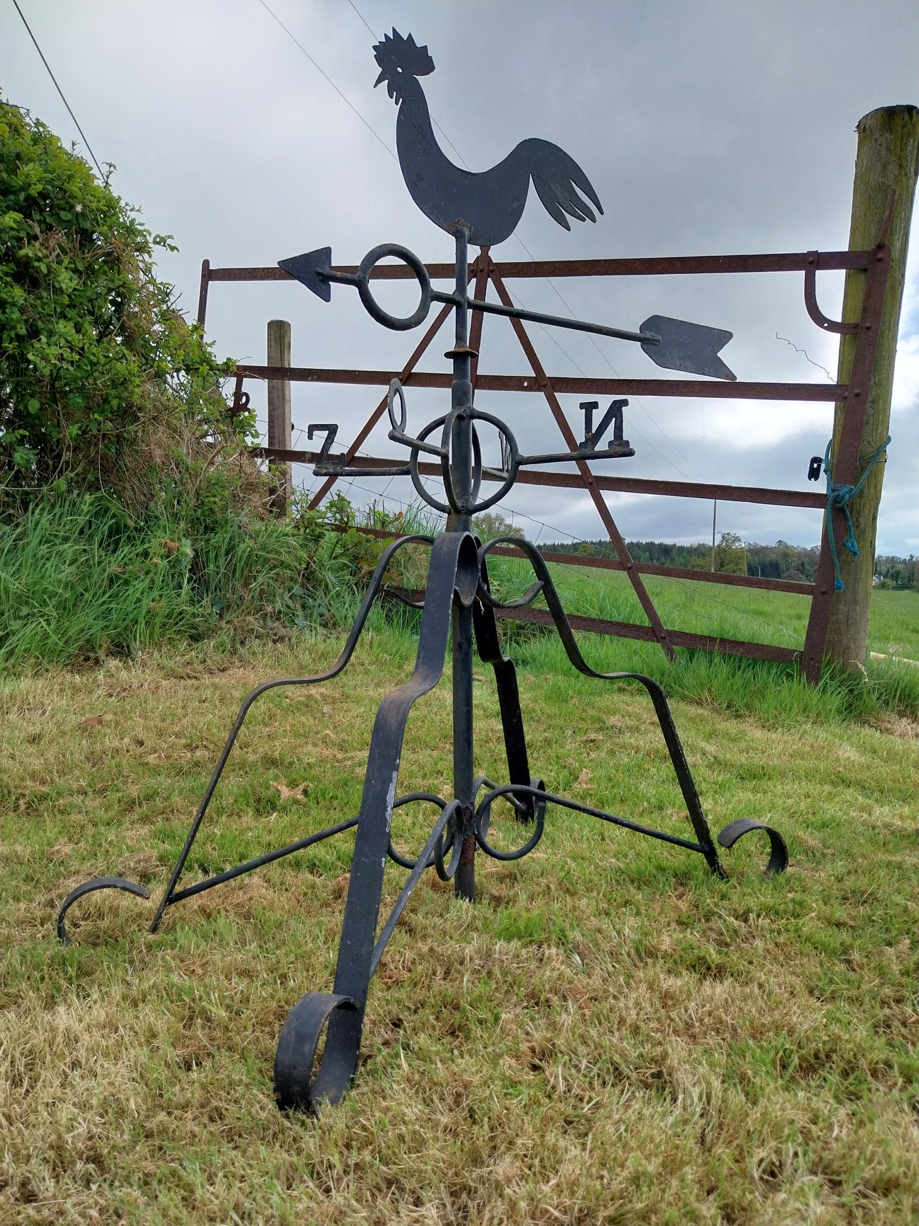 Wrought iron weather vain Rooster {117 cm H x 116 cm W x 99 cm D}. - Image 2 of 6
