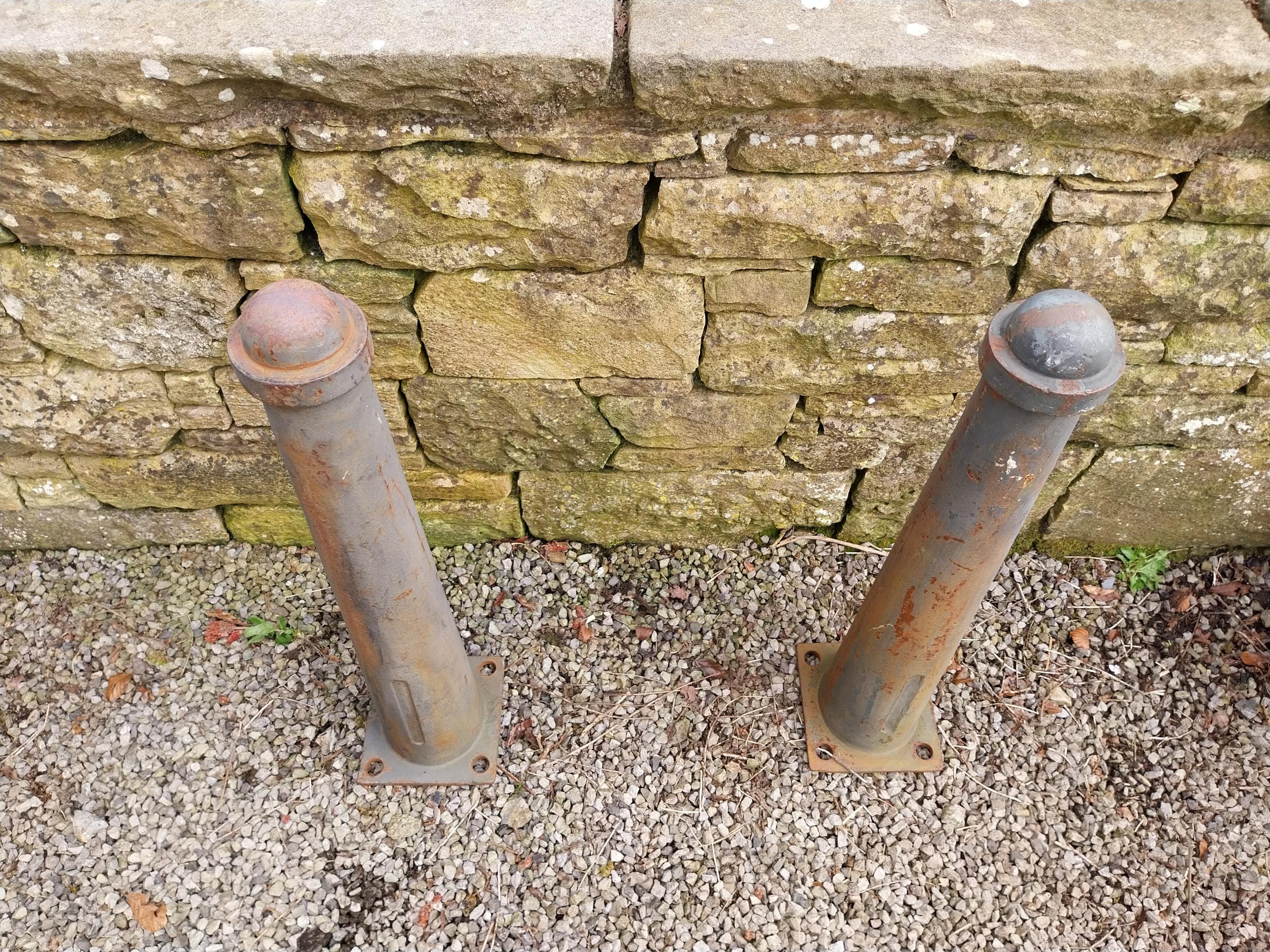 Pair of cast iron bollards {88 cm H x 20 cm W x 21 cm D}. - Image 3 of 5