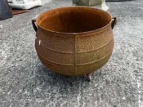 19th C. cast iron skillet pot {30cm H x 40cm Dia.}