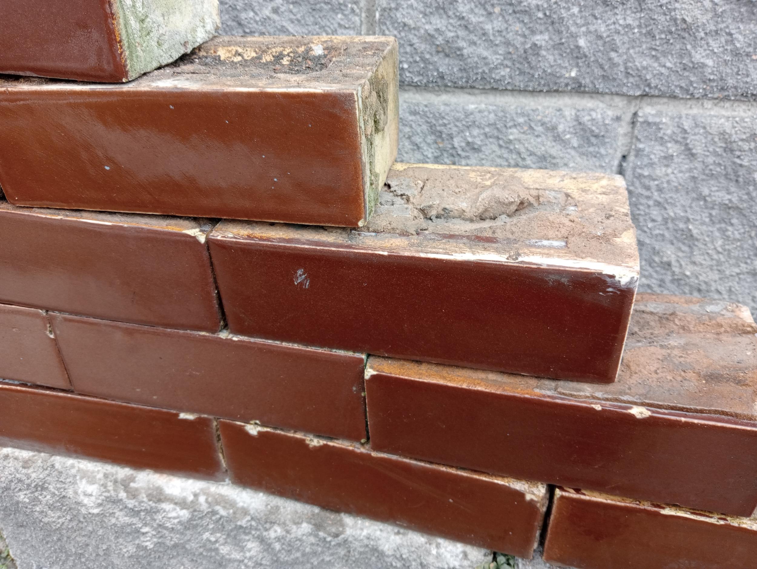 Collection of one hundred and ten red glazed bricks {H 8cm x W 23cm x D 11cm }. - Image 3 of 3