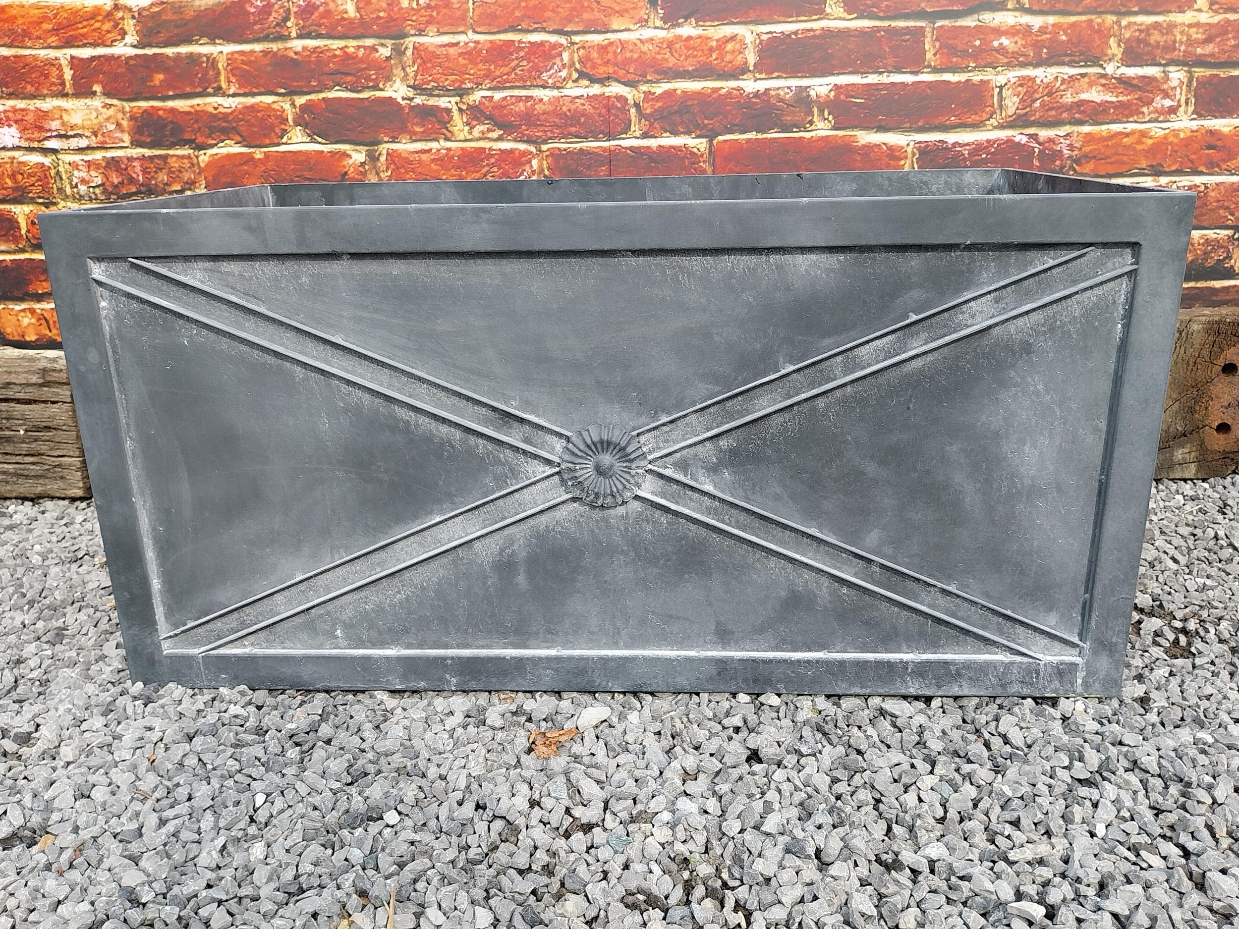 Good quality metal rectangular planter with lead effect in the Georgian style {49 cm H x 101 cm W - Image 2 of 8