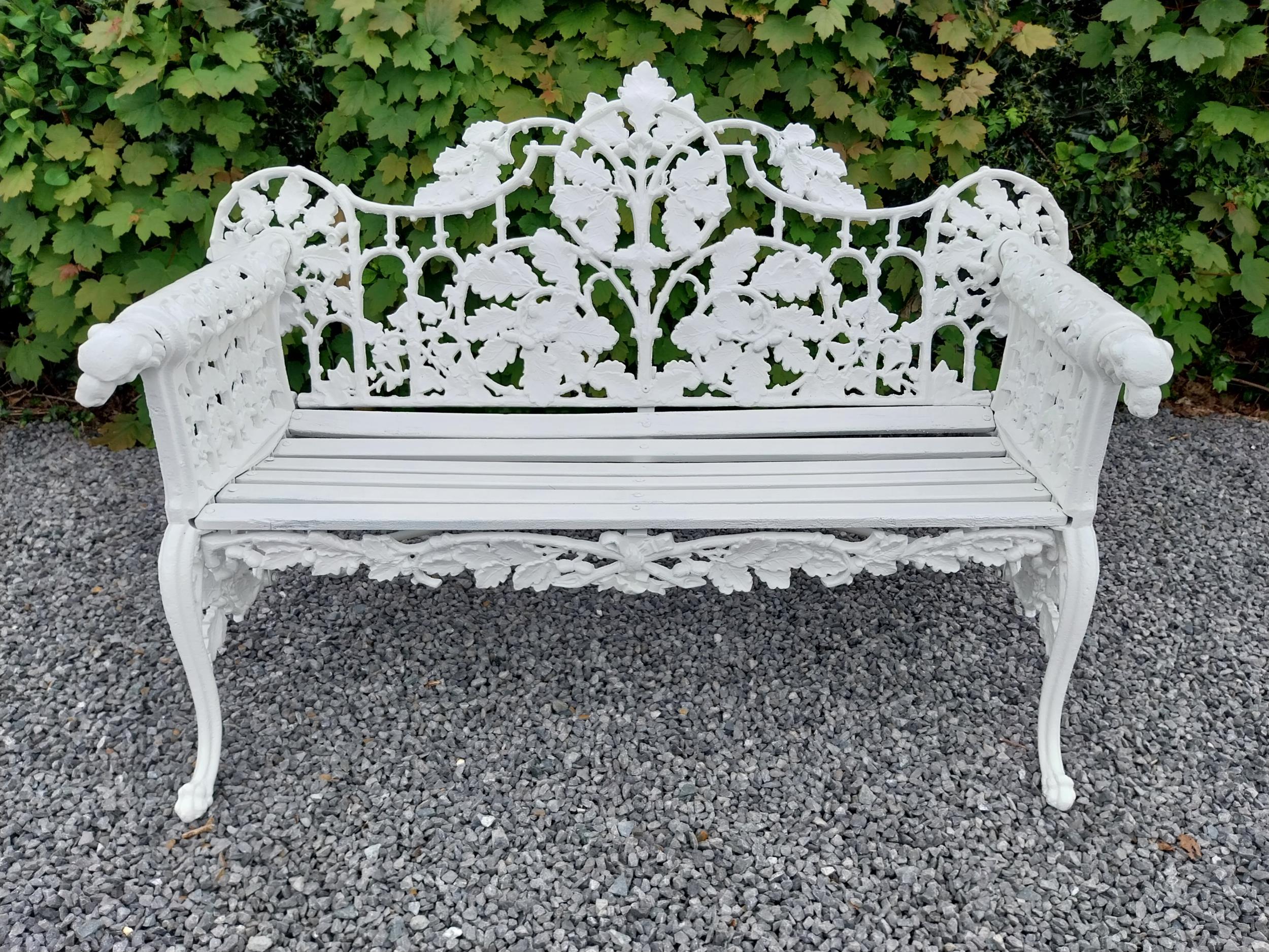 Good quality cast iron garden bench decorated with oak leaf and dogs heads in the Coalbrookdale - Image 7 of 8