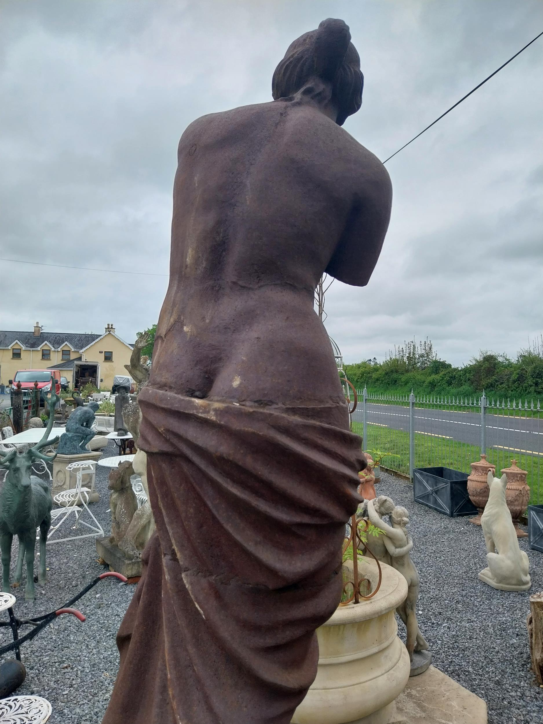 Good quality cast iron statue of Venus de Milo {150 cm H x 48 cm W x 48 cm D}. - Image 16 of 17